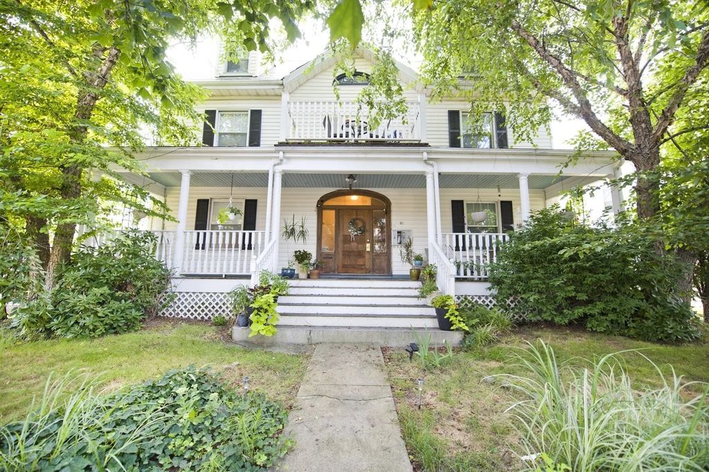 35 Pleasant St #1f, Boston