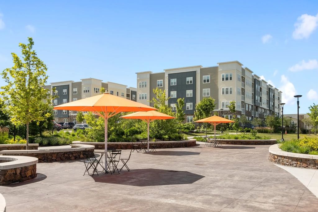 120 University Ave #2308, Westwood