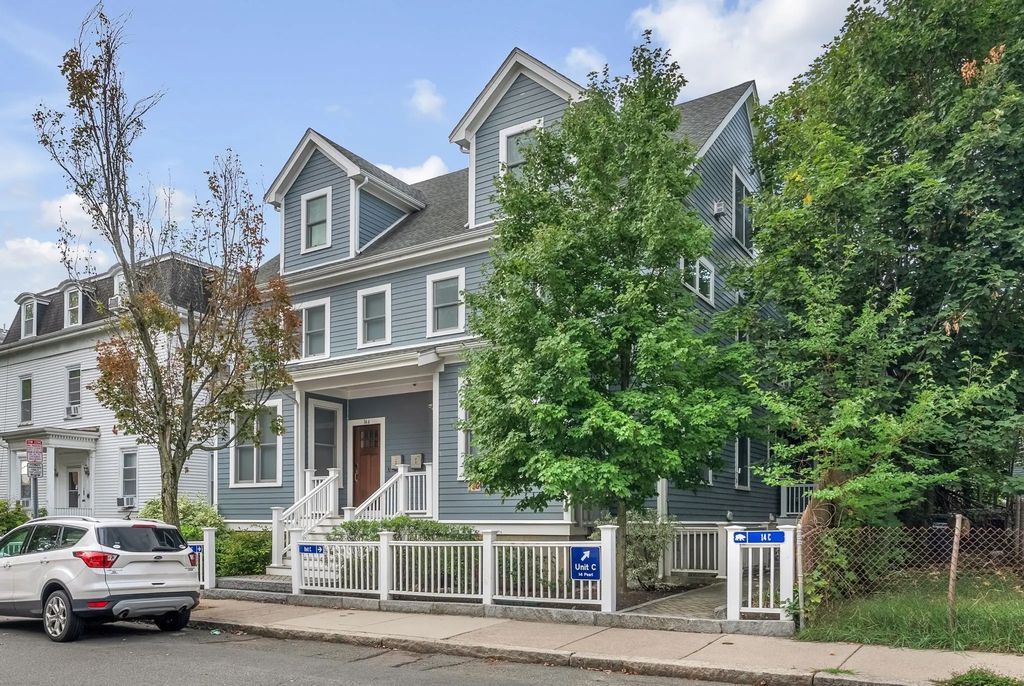 14 Pearl Street #c, Somerville
