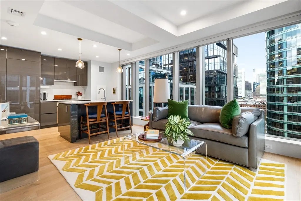 135 Seaport Blvd #1503, Boston