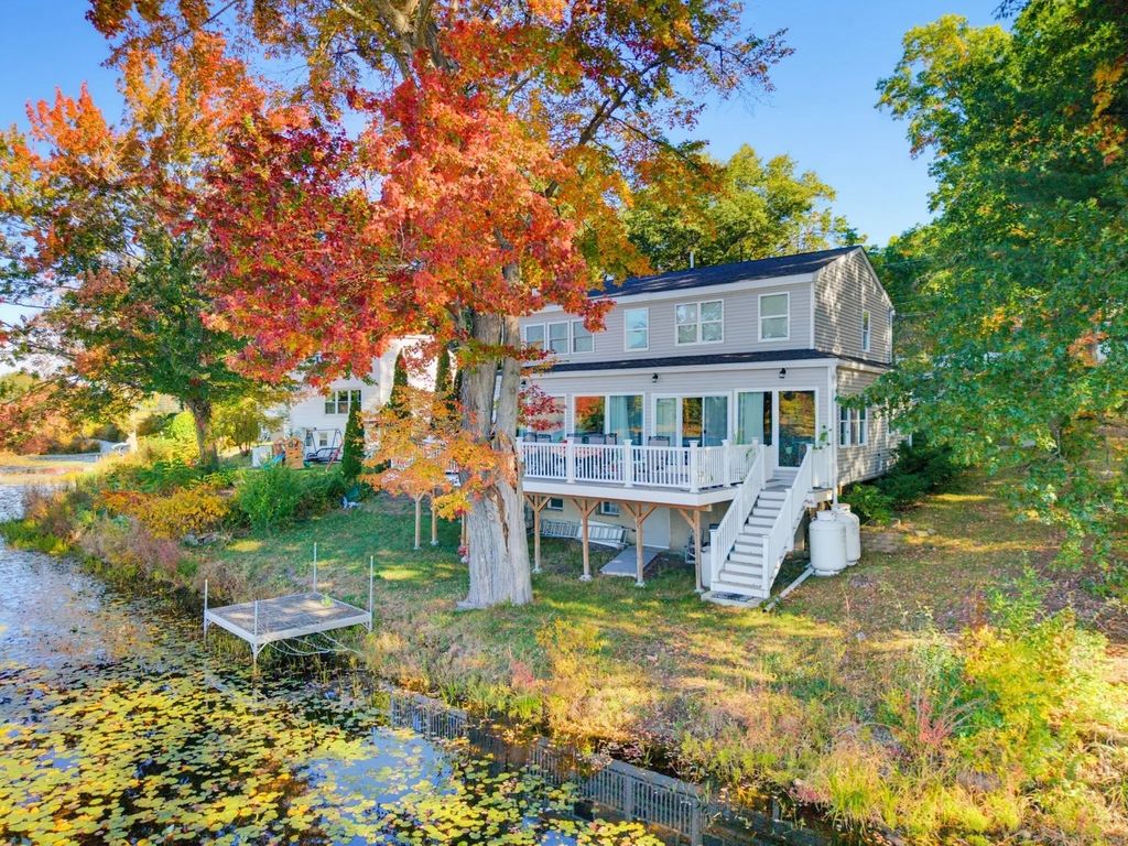 207 White Pond Road, Lancaster
