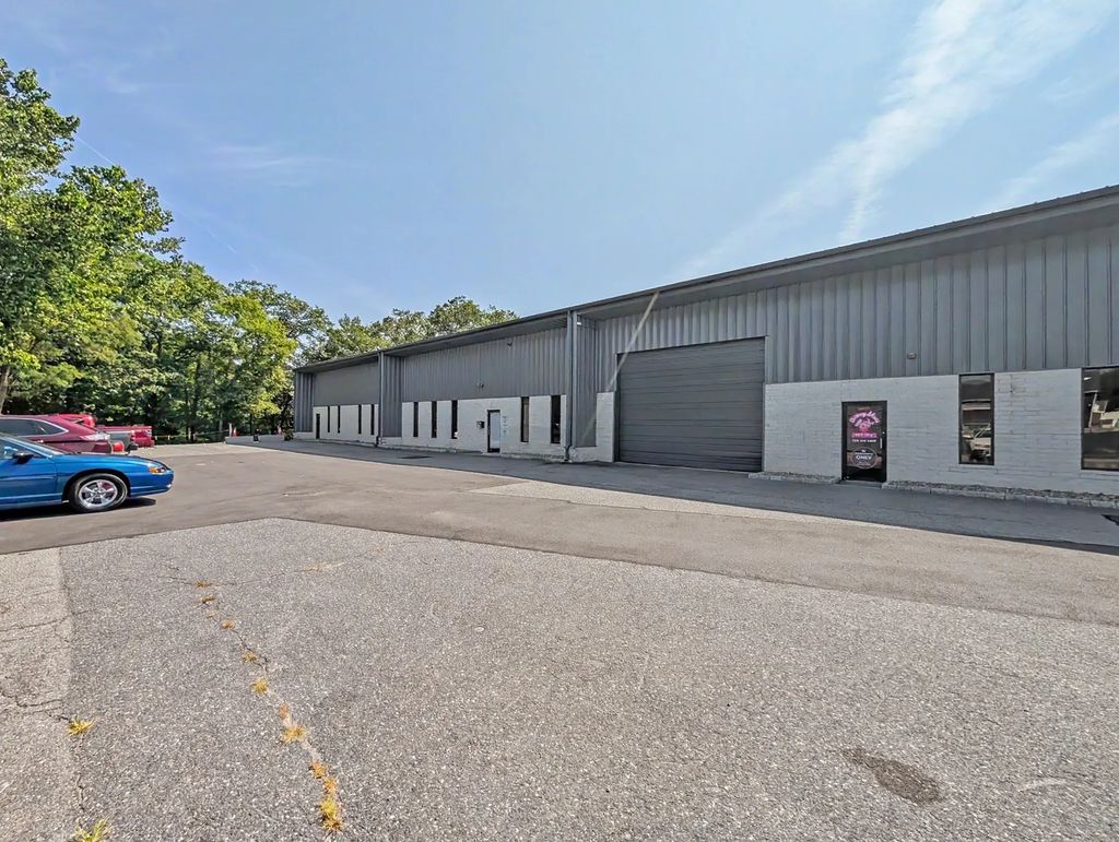 237 River Rd #d, Uxbridge