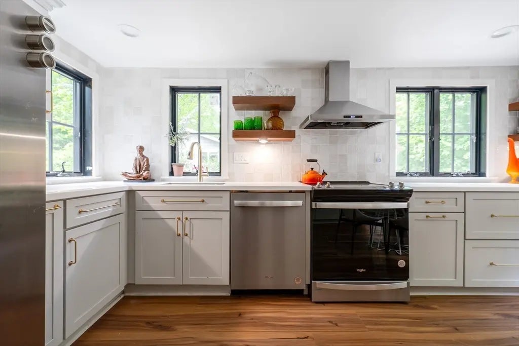 32 Fern St., Concord