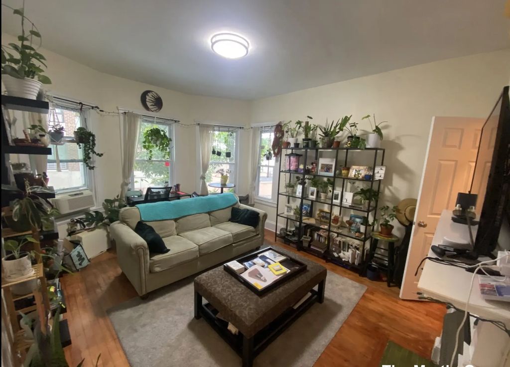 10 Remington St #208, Cambridge