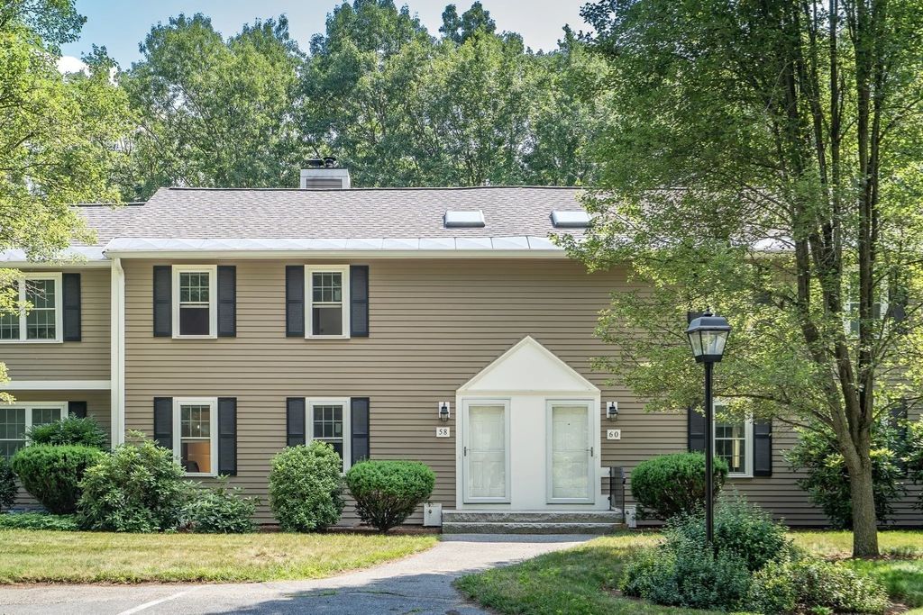 58 Macintosh Lane ##58, Boxborough