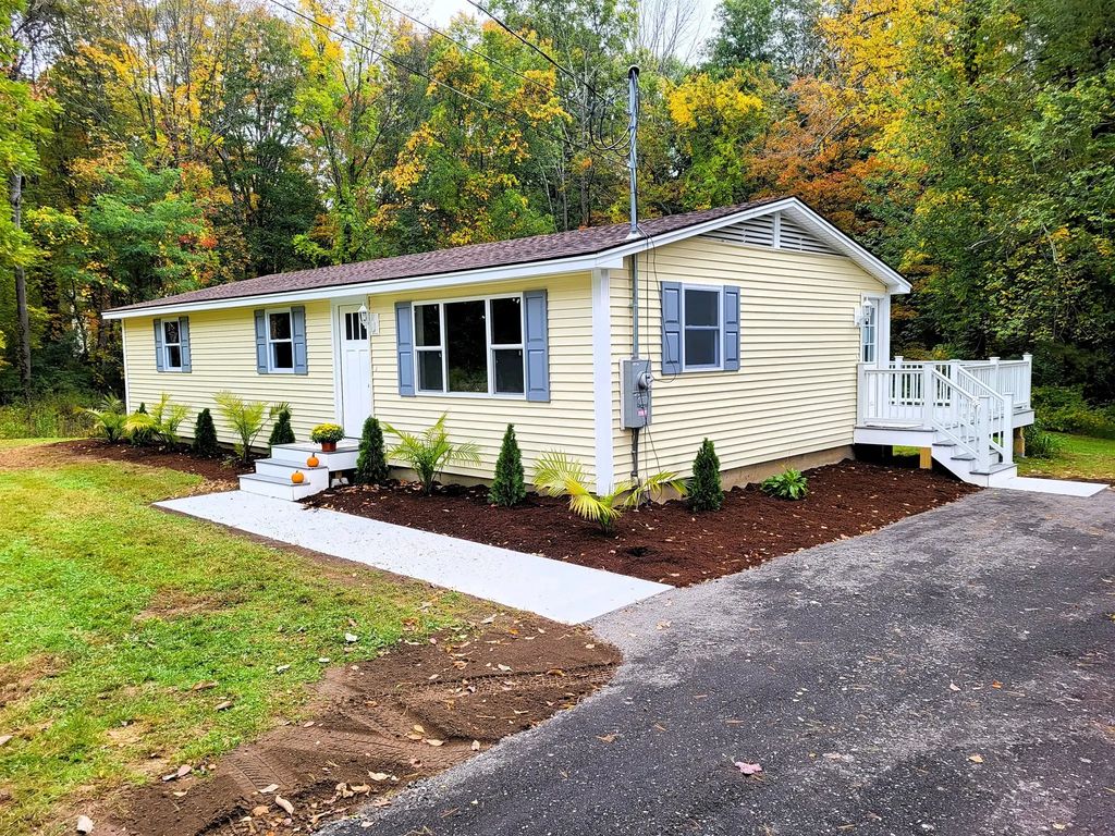 389 Breakneck Rd, Southbridge