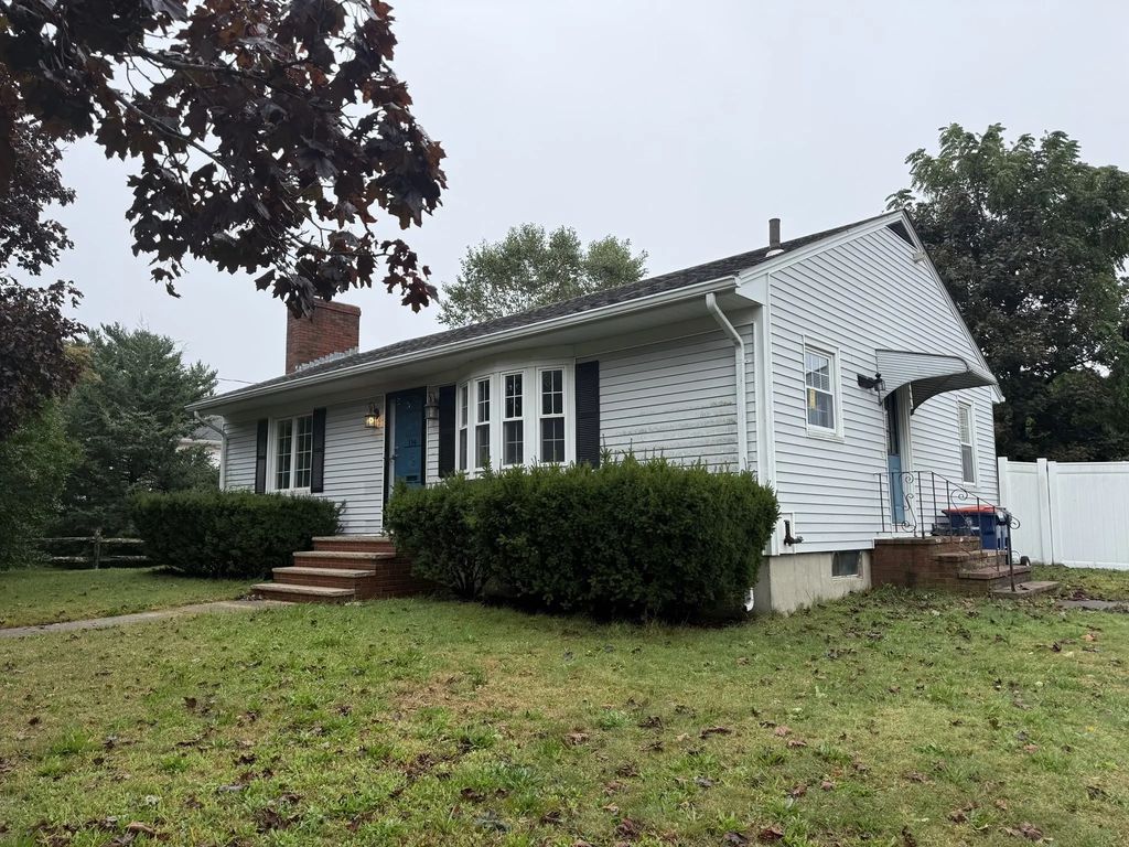 114 Rockway St, New Bedford