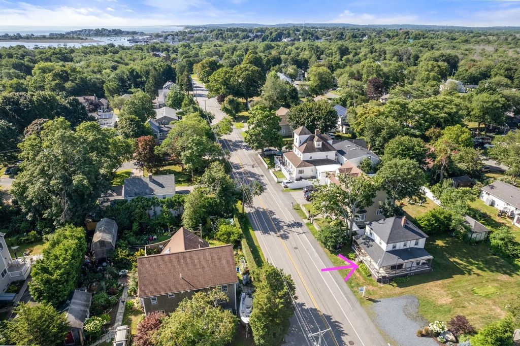 85 Hatherly Rd, Scituate