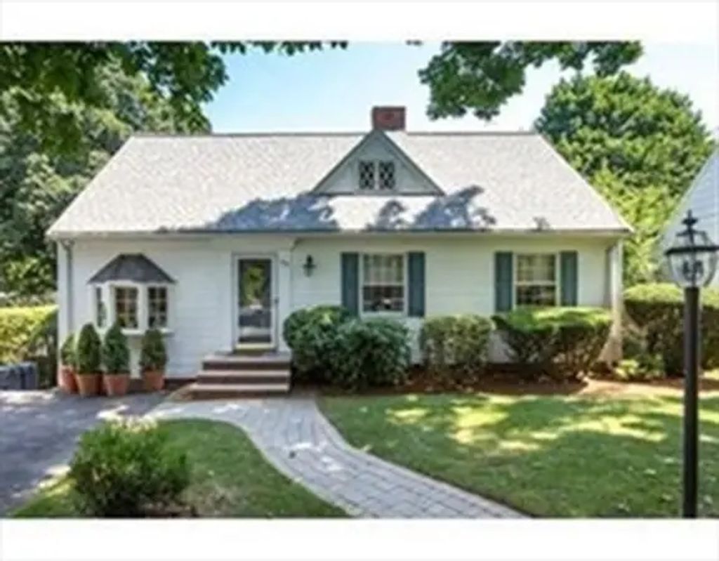 98 George Street #98, Arlington
