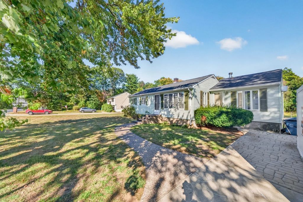 121 High Street, Billerica