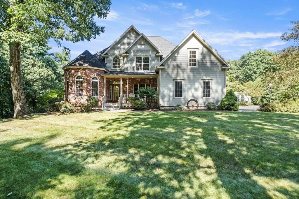 144 Stone Road, East Brookfield