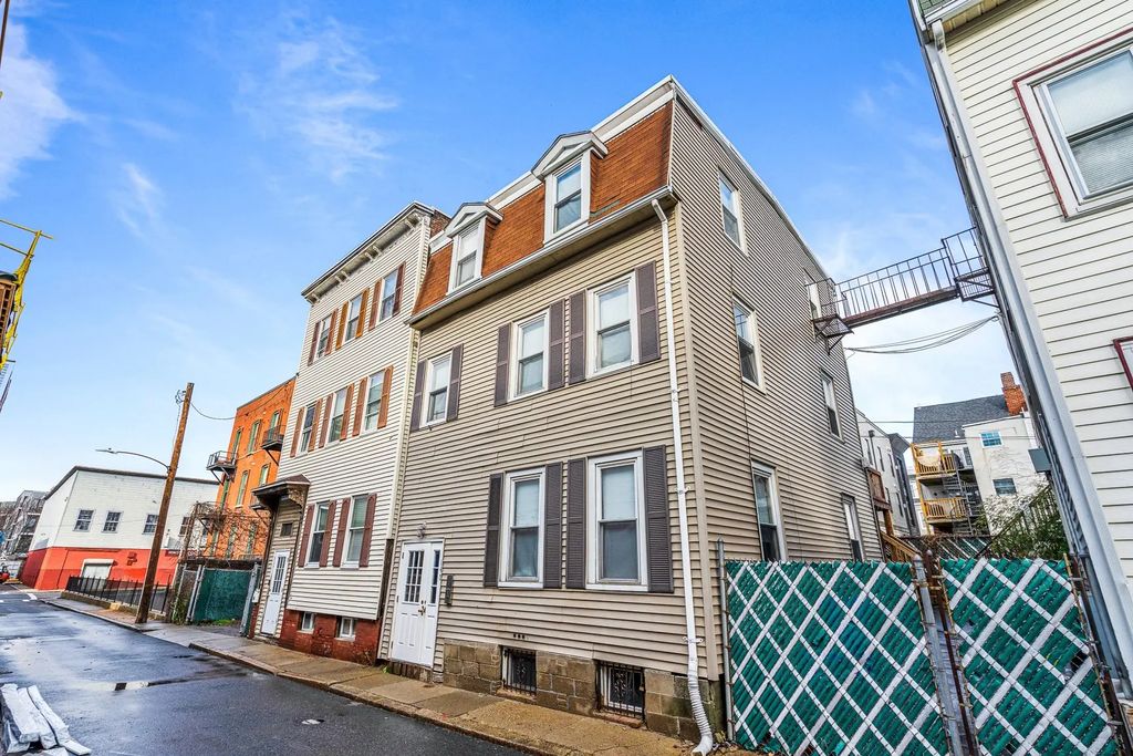 140 Athens St, Boston