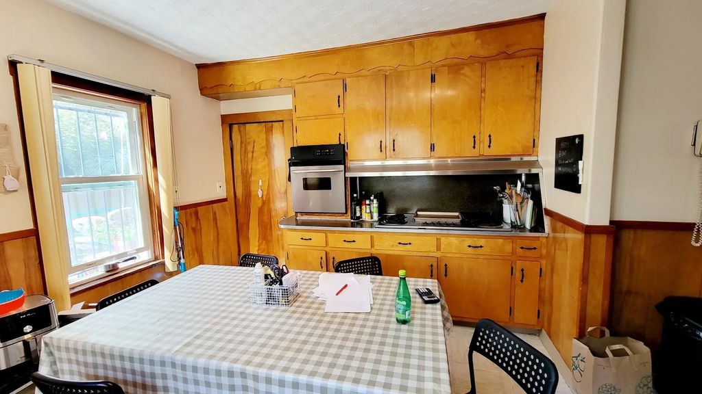 70 Ossipee Rd #2, Somerville