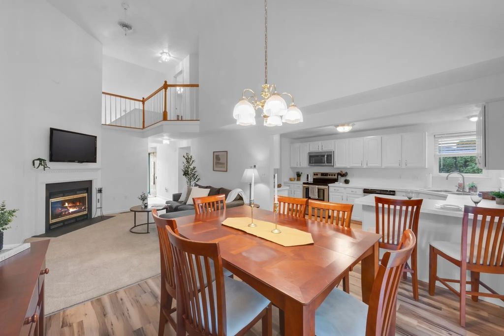 14 Millers Way #d, Sutton