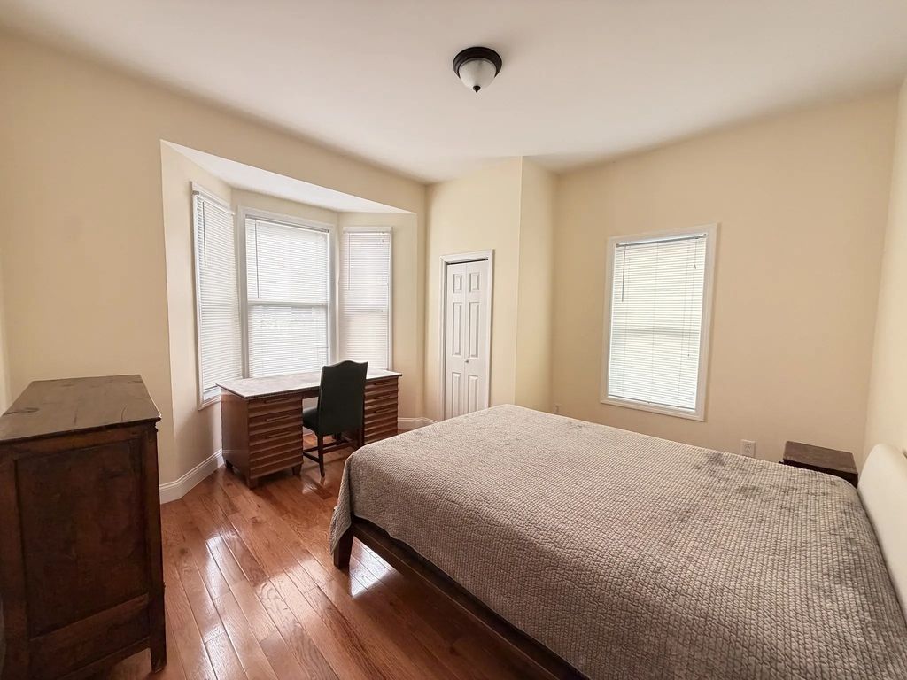 7 North Ave #1, Boston