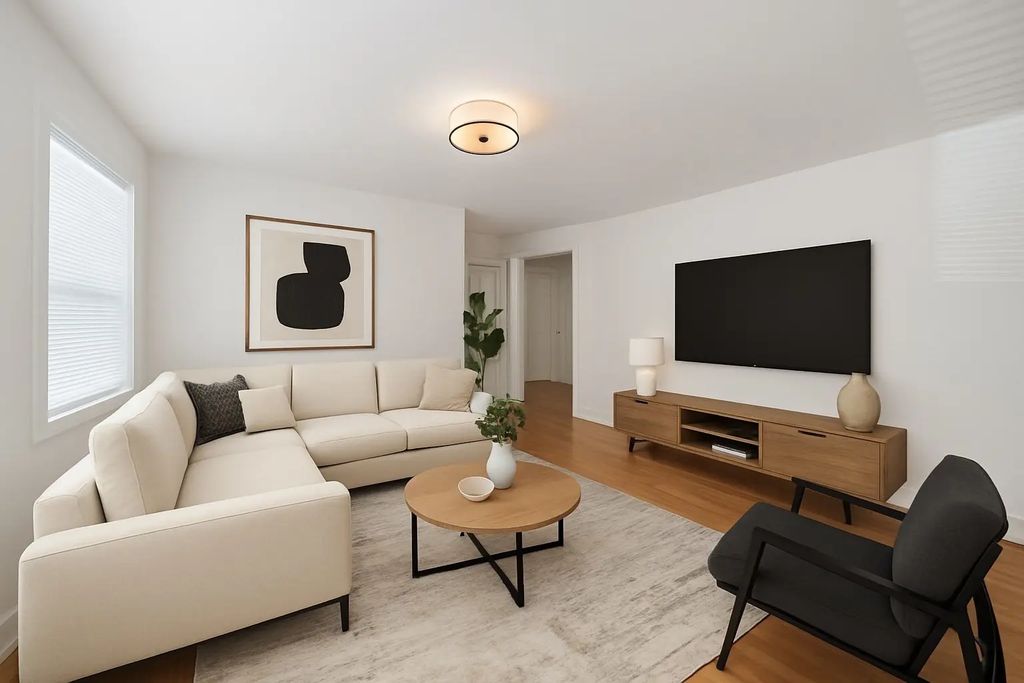 87 Floral St #1, Newton
