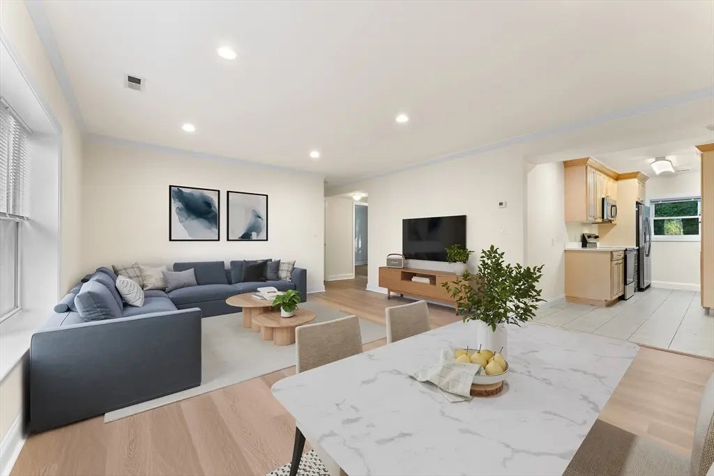 144 Newton #1, Boston