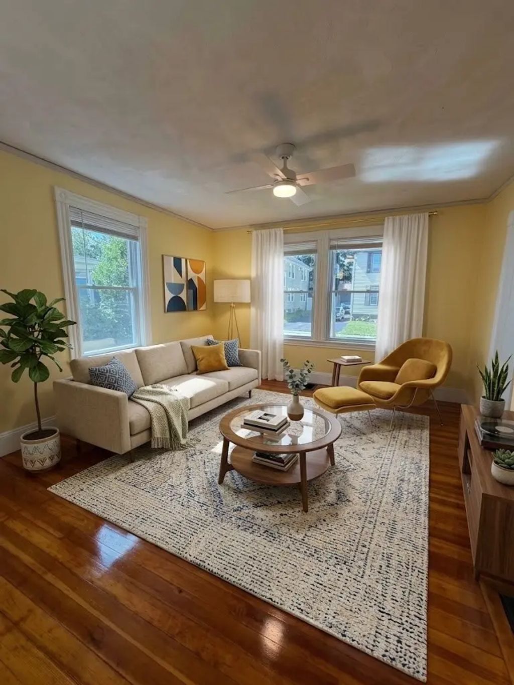 87 Howard St #1, Waltham