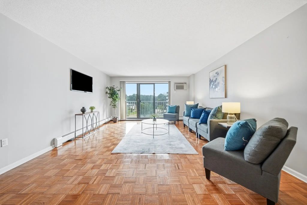 131 Coolidge Avenue #526, Watertown