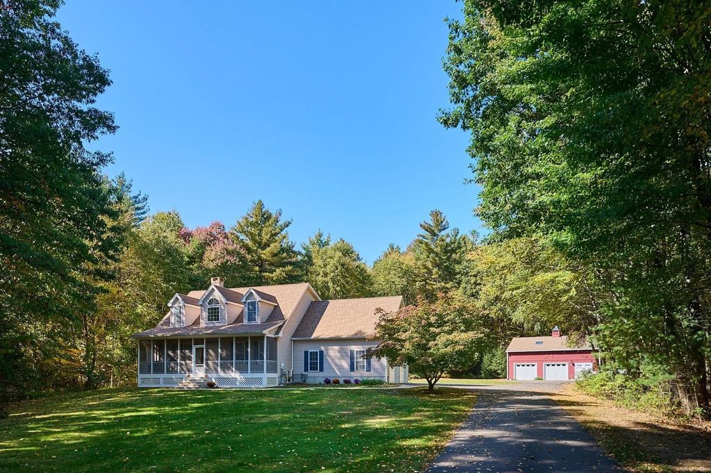 141 Pomeroy Meadow Road, Southampton