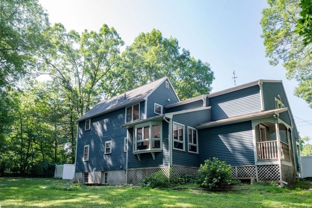 175 Oak St, Franklin