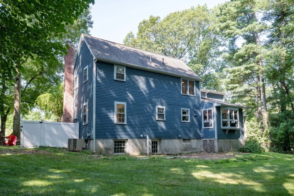 175 Oak St, Franklin