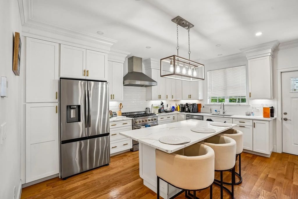 41 Union St #b, Weymouth