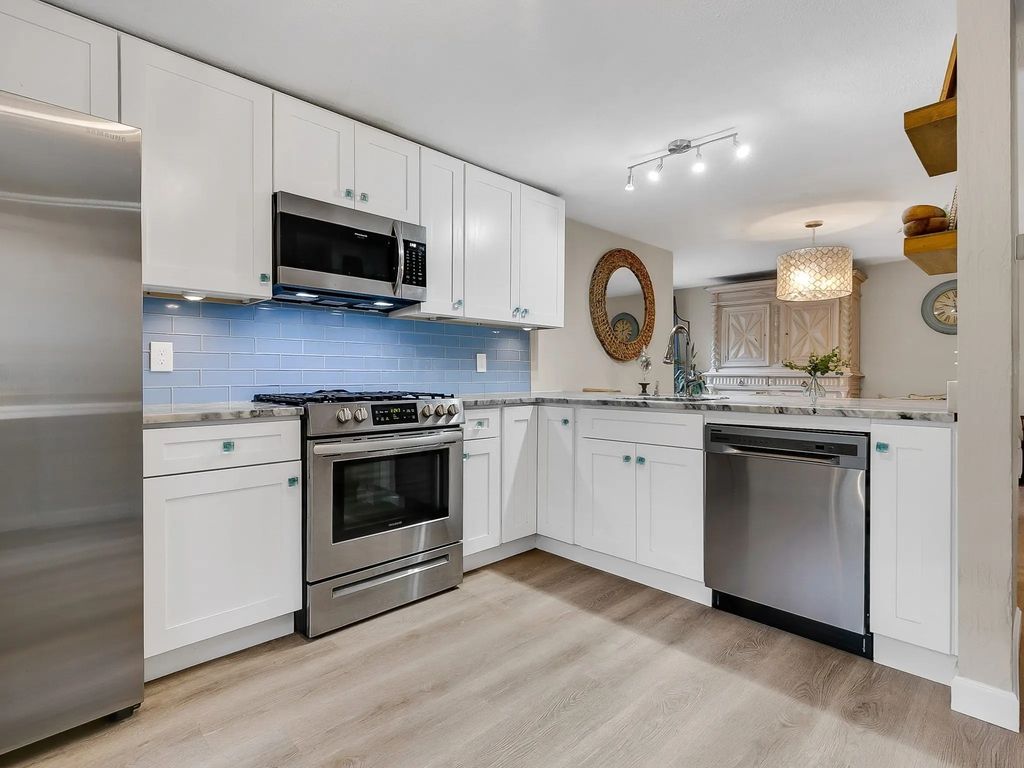 21 W Parish Ct #21, Haverhill