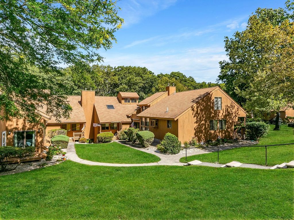 21 W Parish Ct #21, Haverhill
