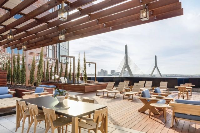 100 Lovejoy Wharf #5l, Boston