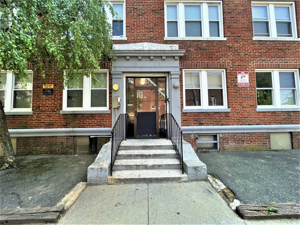 15 Huss Ct #205, Lynn