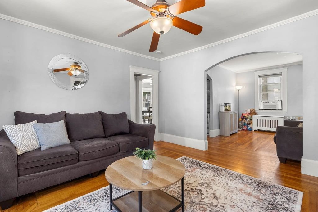 16 Maple Ave, Danvers