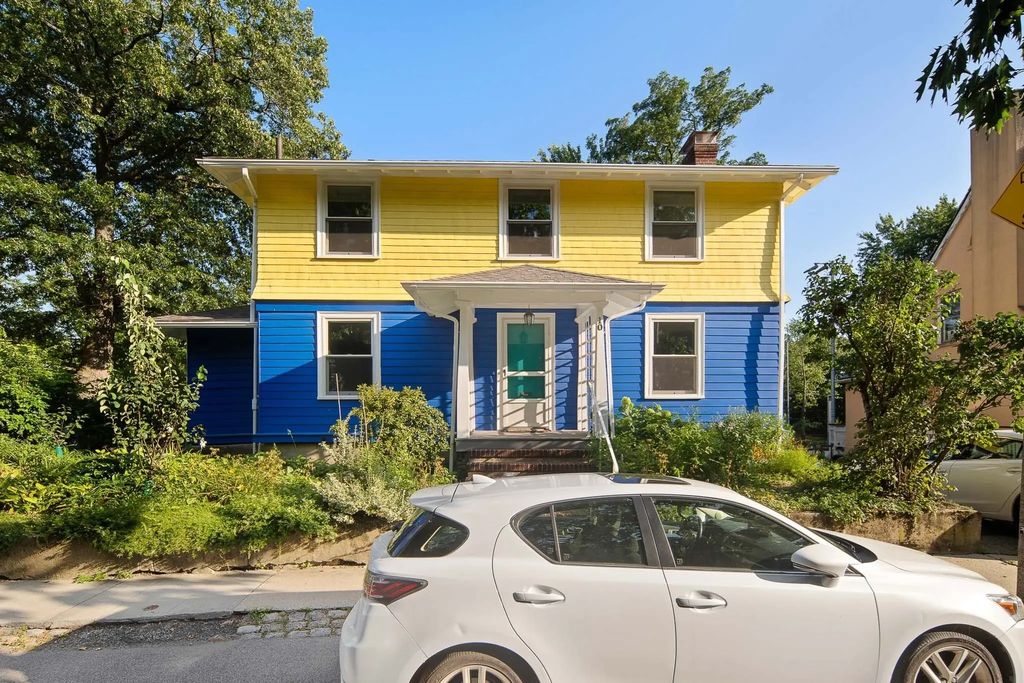 10 High Rock Way, Boston