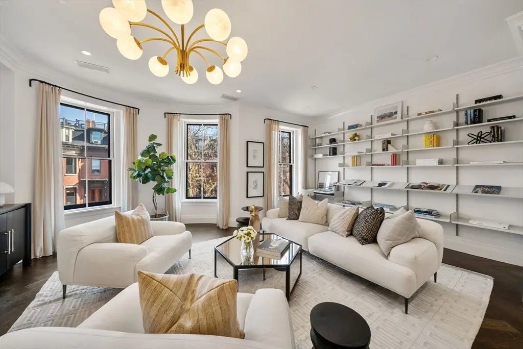 30 Concord Sq #2, Boston