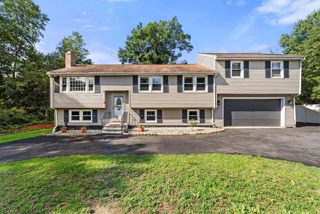 64 Brand Ave, Wilmington