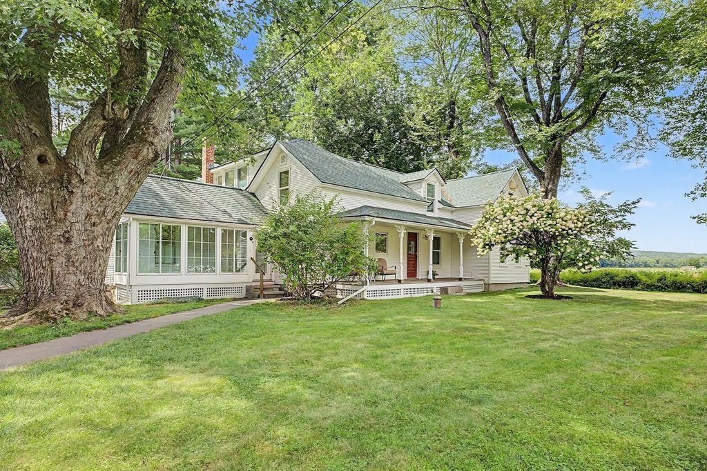 293 Meadow Rd, Montague
