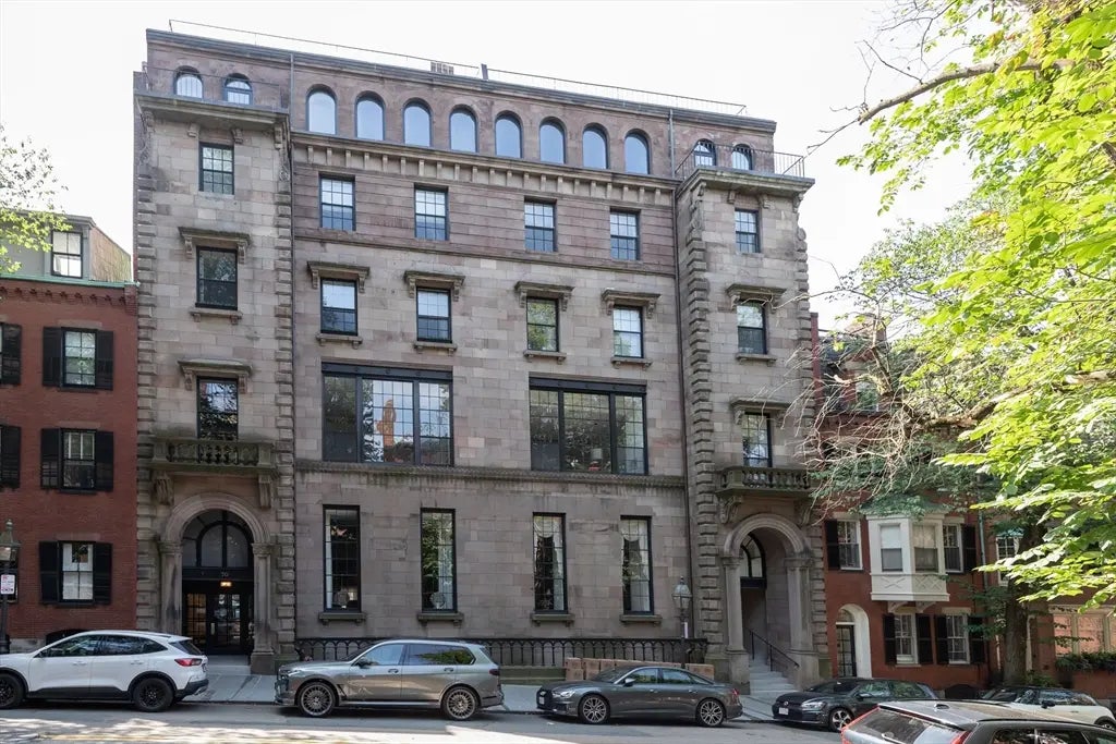 72 Mt. Vernon St. #ba-72, Boston