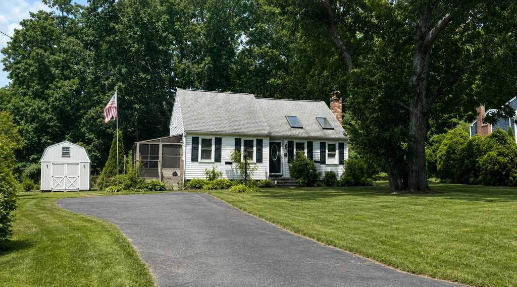 222 Peterson Path, Marshfield