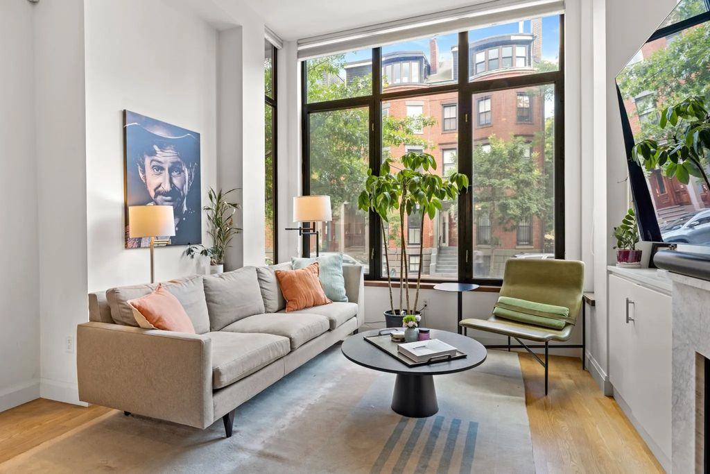519 Shawmut Avenue #1, Boston