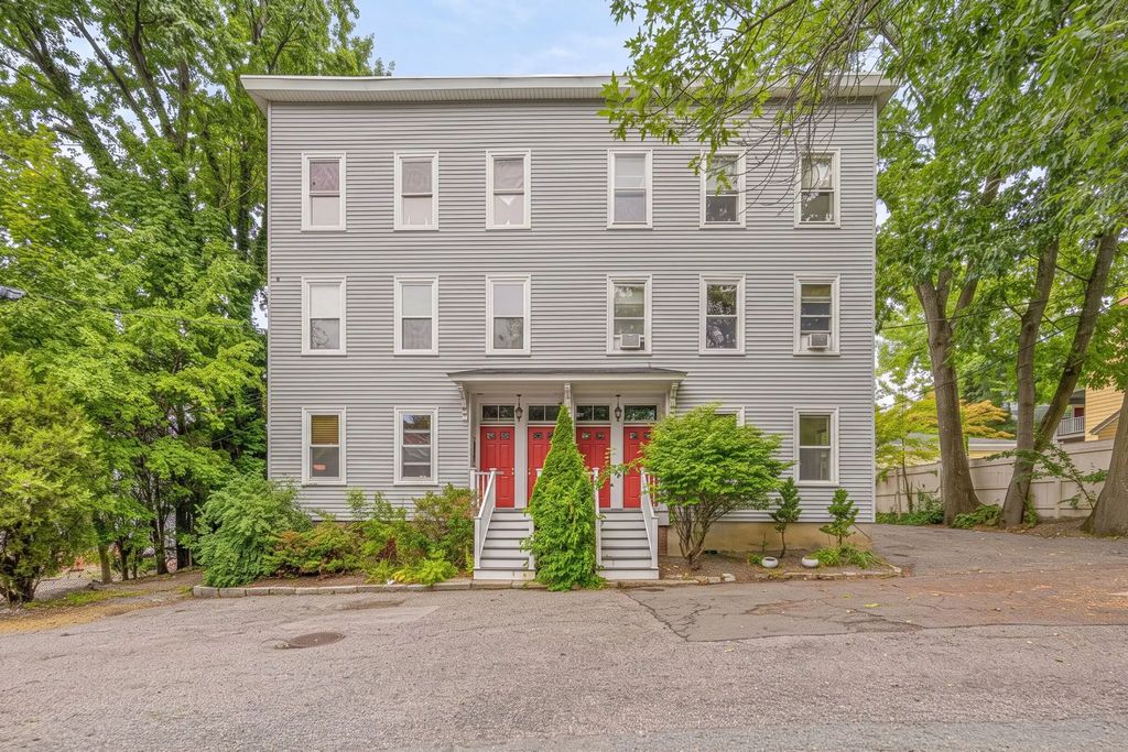 15 Fallon Pl #15a, Cambridge