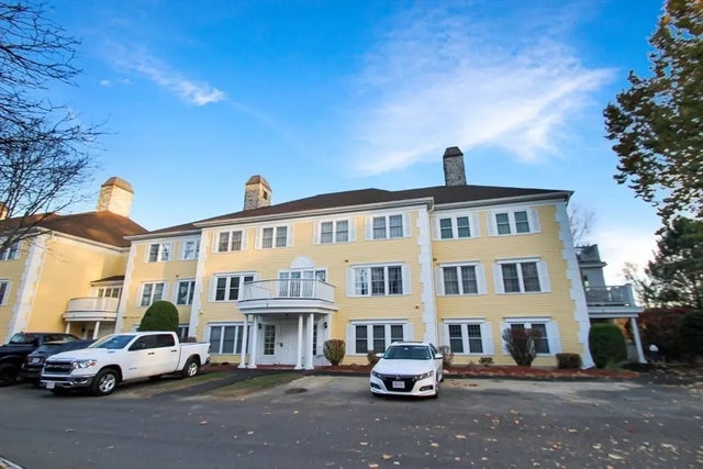 1 Riverview Blvd #3-8, Methuen