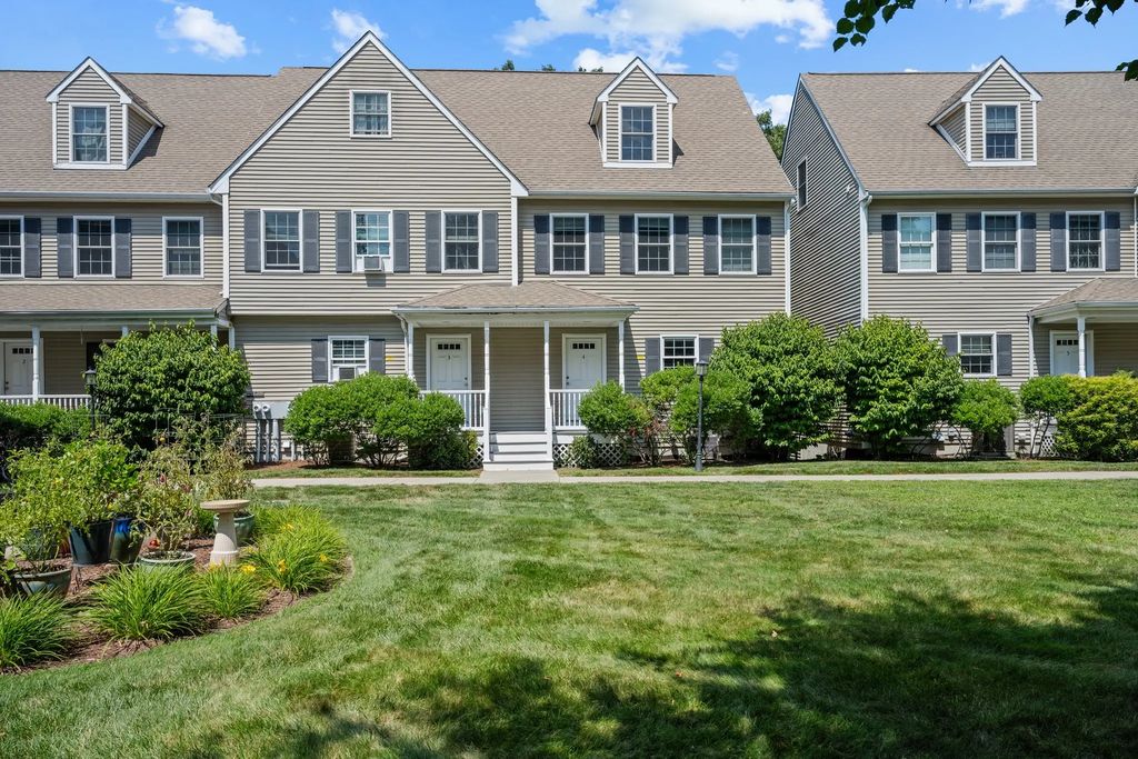 7 Dewey Street #4, Natick