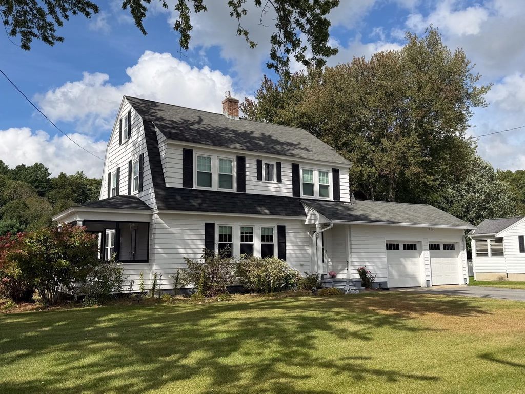 1327 Providence Rd, Northbridge
