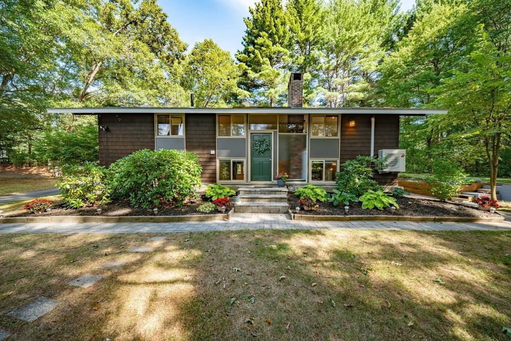 117 Salem Rd, Billerica