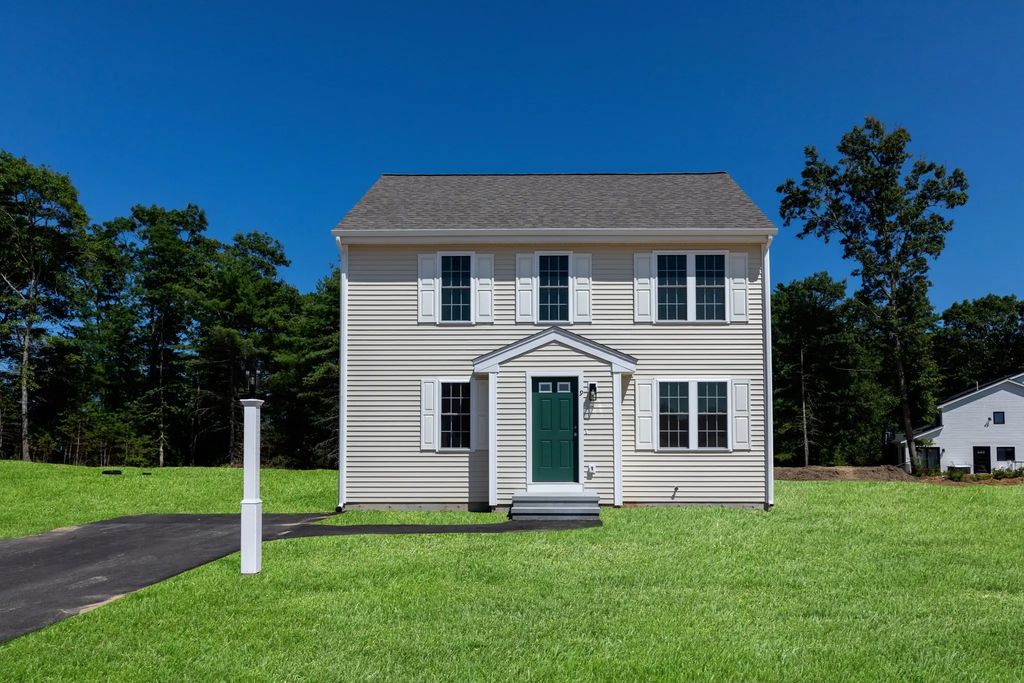 8 Bumblebee Dr., Plymouth