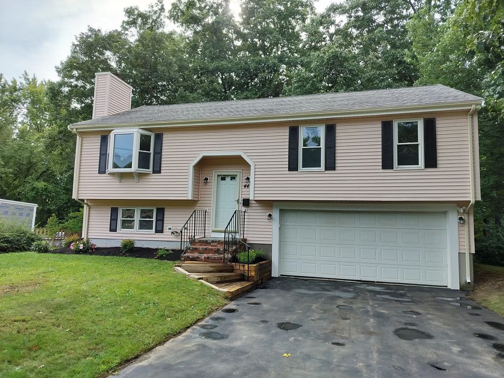 44 Jonathan Way, Taunton