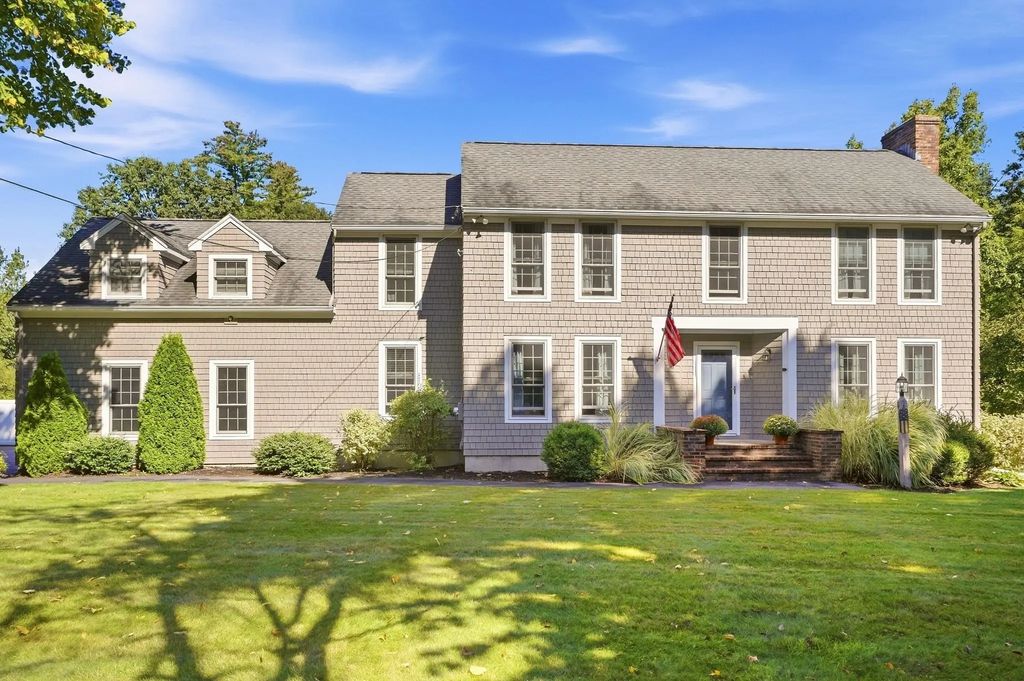 355 Tyler St, Dracut