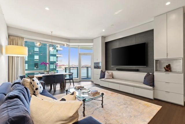 50 Liberty Drive #7l, Boston