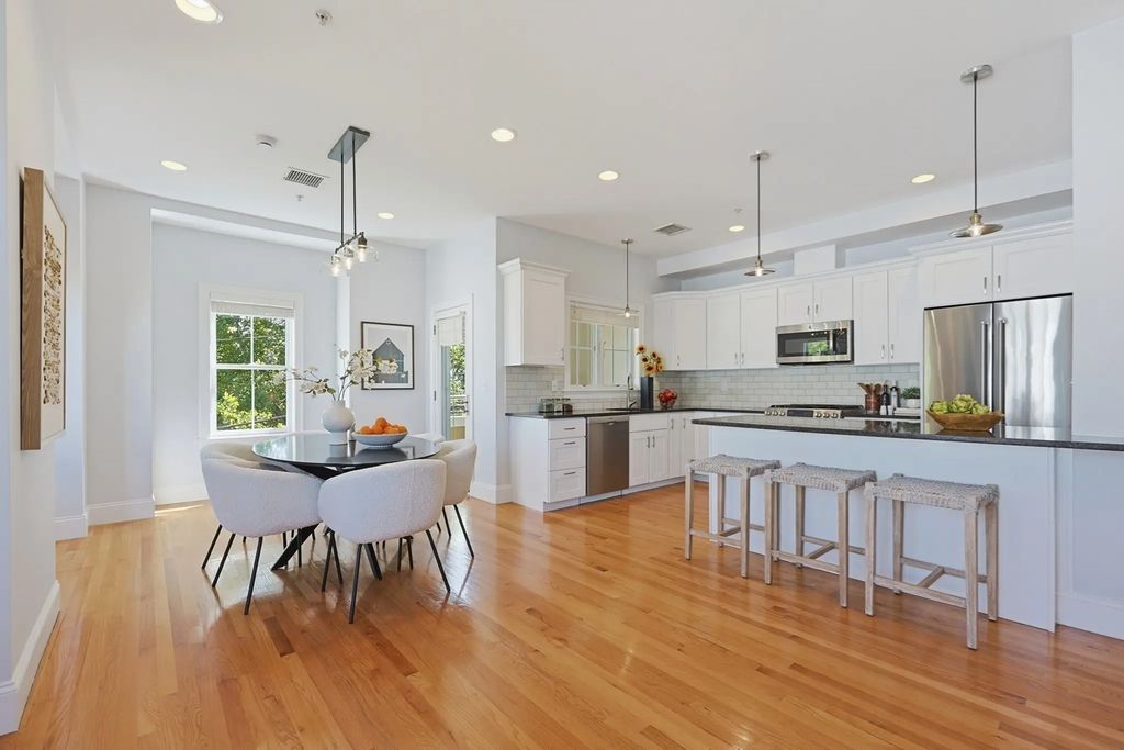 45 Endicott Ave #8, Somerville