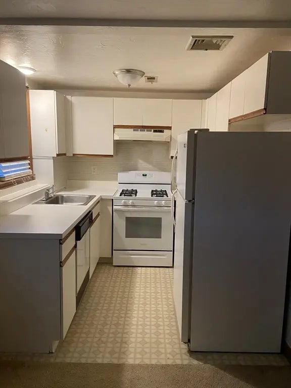 6 Bristol St. ##2b, Mansfield